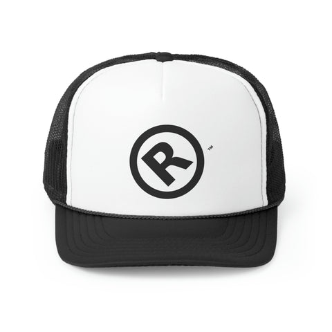 Raw+Sushi "R" Trucker Caps blk/white